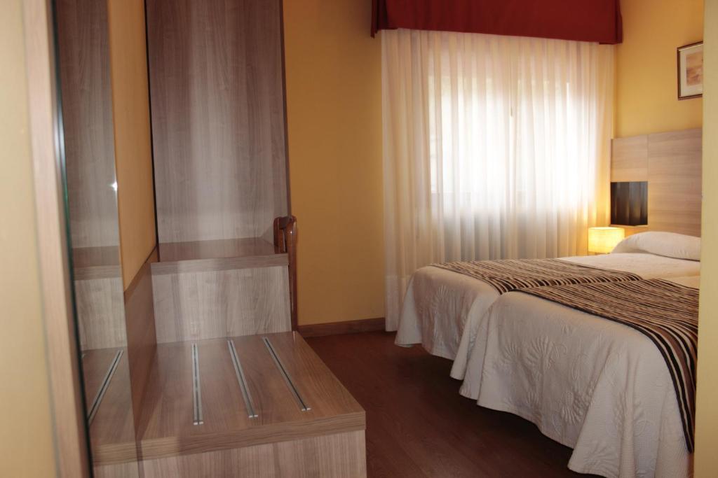Hotel Penagrande Cangas De Narcea Pokoj fotografie